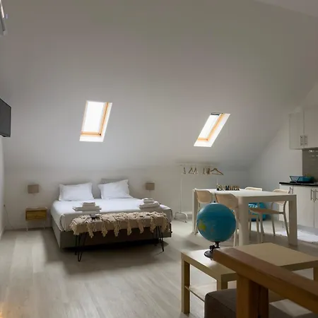 Go4surf Lofts شقة *