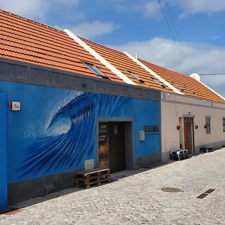 Go4surf Lofts *