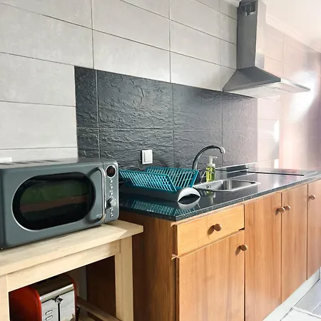 Go4surf Lofts Apartman *